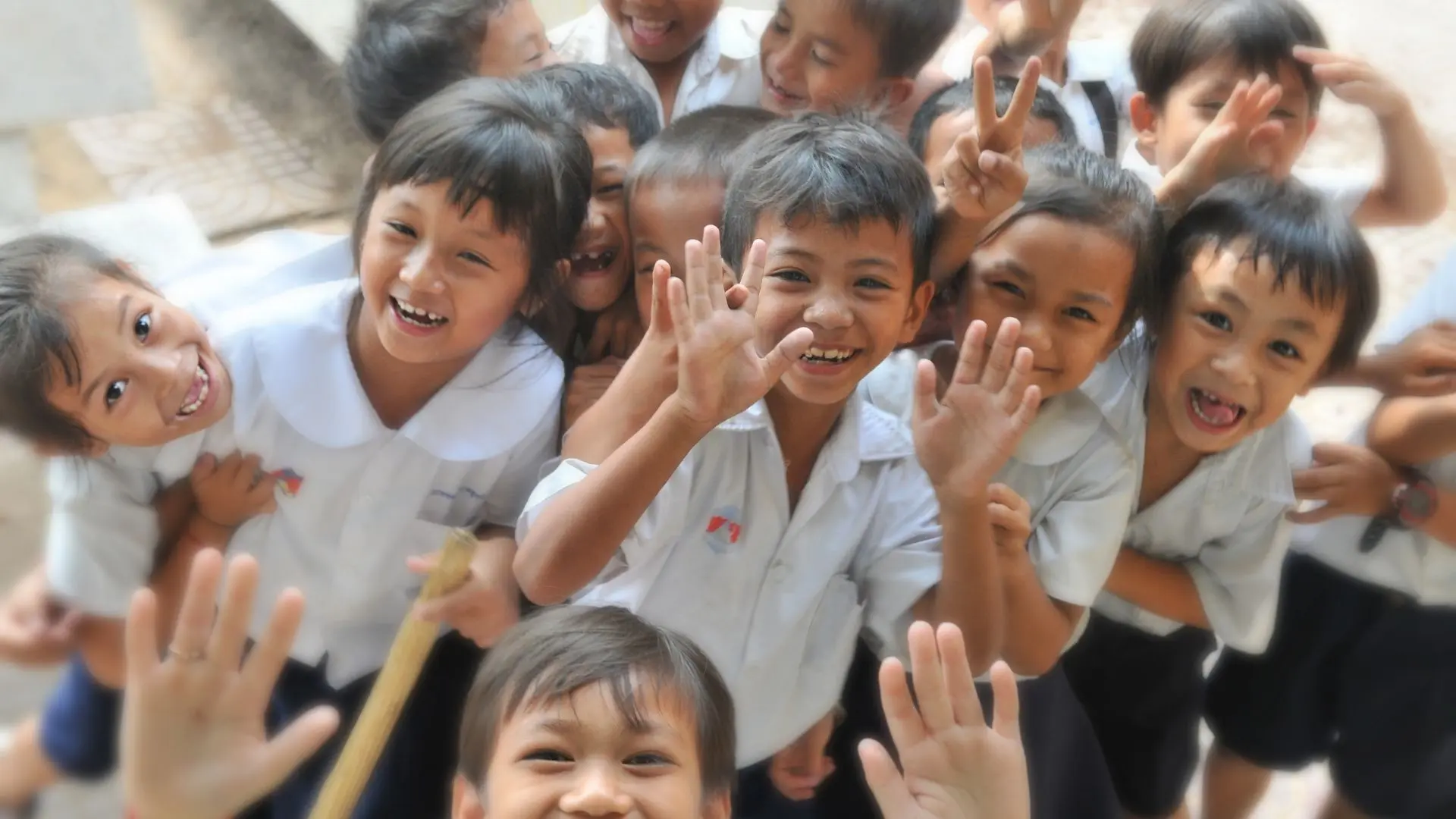 Grupo de niños felices
